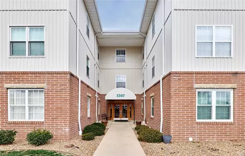 1507 S Old Highway 94 #405, Saint Charles, MO 63303