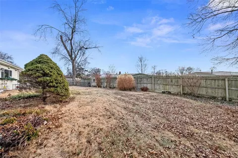 216 Clear Meadows Dr, Ballwin, MO 63011 photo 39