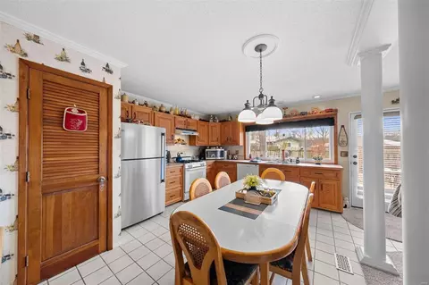 216 Clear Meadows Dr, Ballwin, MO 63011 photo 7