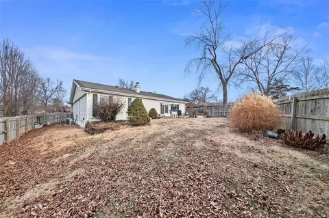 216 Clear Meadows Dr, Ballwin, MO 63011 photo 38