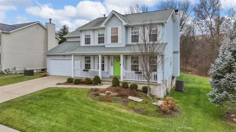 2364 Eagle Forest Dr, Saint Charles, MO 63303 photo 2