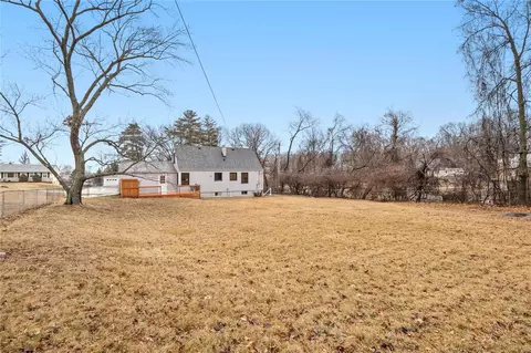 32 E Meadow Ln, Ellisville, MO 63021 photo 28