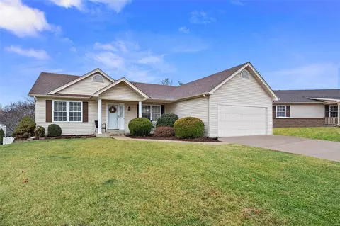 2617 Breezy Point Ln, O'fallon, MO 63368 photo 2