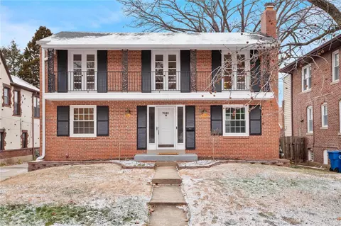 7041 Cornell Ave, University City, MO 63130