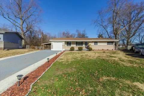 11552 Caraway Ct, Saint Louis, MO 63138