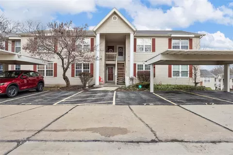 72 Sugar Ridge Ct #4, Saint Peters, MO 63376