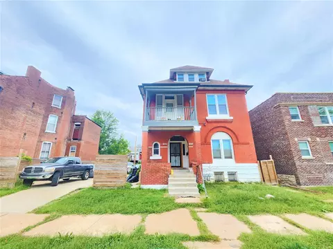 3207 Barrett St, Saint Louis, MO 63107