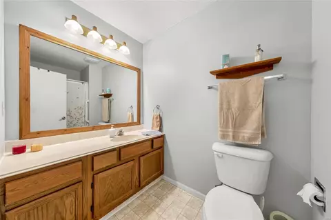 207 Surrey Ct, O'fallon, MO 63366 photo 19