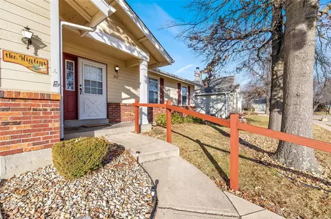 207 Surrey Ct, O'fallon, MO 63366 photo 4