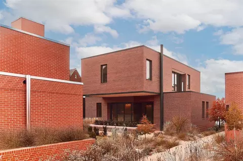 3756 Olive St, Saint Louis, MO 63108