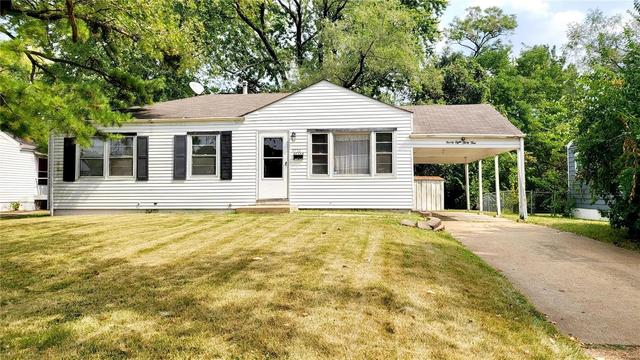 9834 Eastdell Dr, Saint Louis, MO 63136