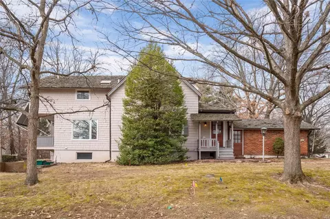 439 Landscape Ct, Webster Groves, MO 63119