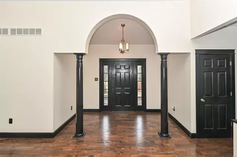 Entry Way - 1608 Ridge Bend Dr, Glencoe, MO 63038 photo 1 of 1