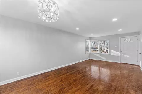 1207 Odessa Dr, Saint Louis, MO 63137 photo 7