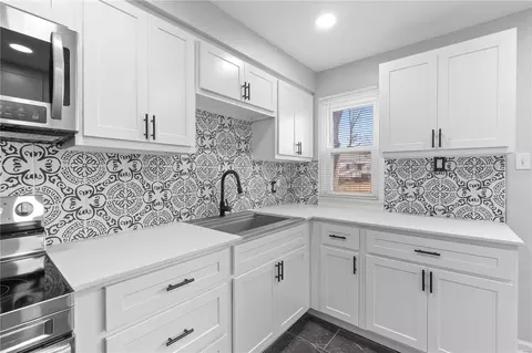 1207 Odessa Dr, Saint Louis, MO 63137 photo 13