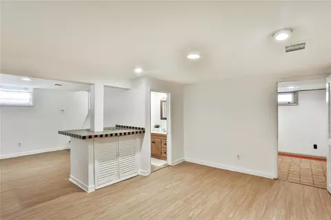 7461 Flora Ave, Saint Louis, MO 63143 photo 32
