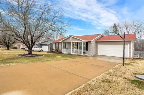 619 Wallach Dr, Eureka, MO 63025 photo 4