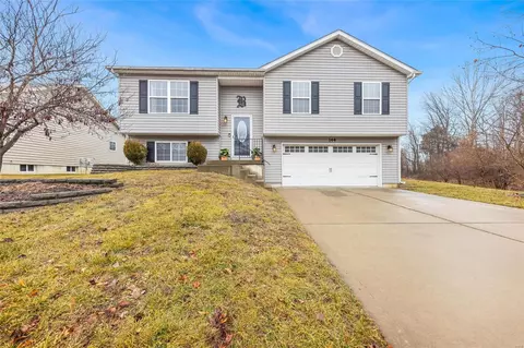 144 Intrepid Ave, Wentzville, MO 63385