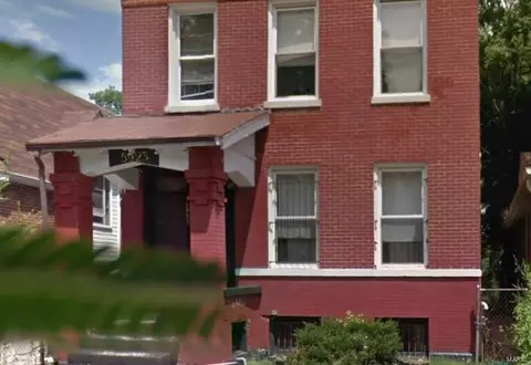 5923 Romaine Pl, Saint Louis, MO 63112
