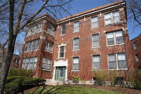 5817 Nina Pl #1E, Saint Louis, MO 63112