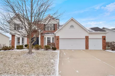 105 Mackintosh Ln, Dardenne Prairie, MO 63368
