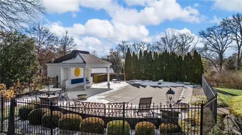 1 Fox Run Ln, Frontenac, MO 63131 photo 49