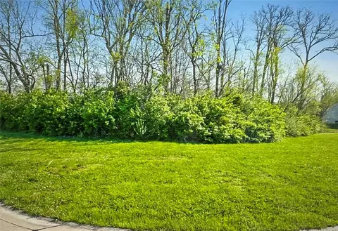 4903 Oak Falls Dr, Waterloo, IL 62298 photo 1