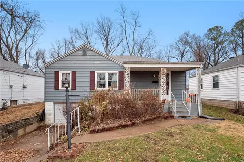 3718 Raymond Ave, Bridgeton, MO 63044