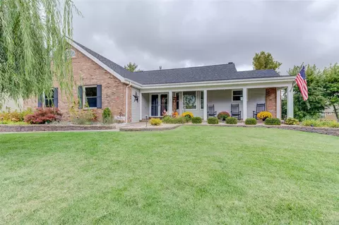 19 Connemara Rd, Saint Peters, MO 63376