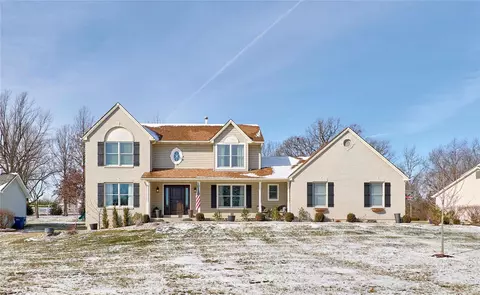 462 Fox Trail Dr, Lake Saint Louis, MO 63367