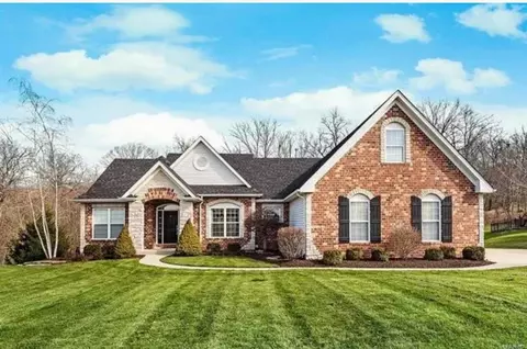 4218 Austin Ridge Dr, Saint Charles, MO 63304