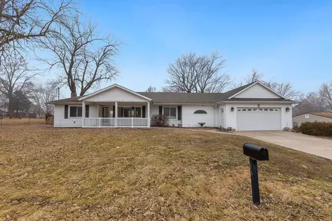 36 Circle Way, Saint Peters, MO 63376