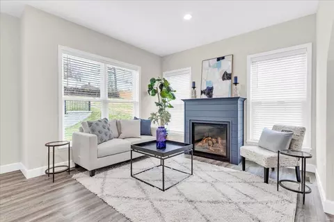 309 George Ave, Saint Louis, MO 63122