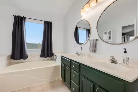 Bath - 2201 Quaint Cottage Dr, O'fallon, MO 63368 photo 1 of 2