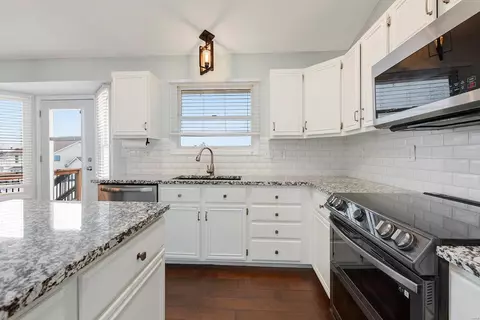 Kitchen - 2201 Quaint Cottage Dr, O'fallon, MO 63368 photo 1 of 1