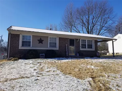 2811 Quenley St, Saint Charles, MO 63301