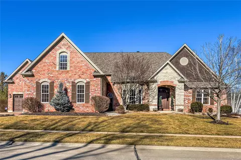 4312 Austin Pass Ct, Saint Charles, MO 63304