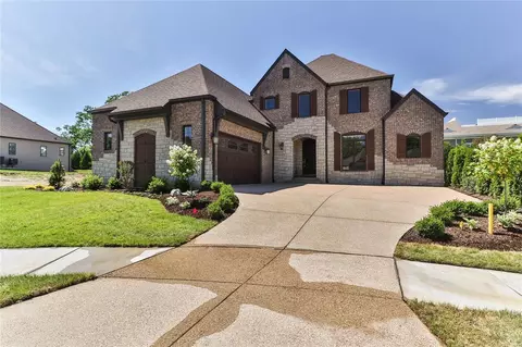 11229 Mosley Manor Ct, Creve Coeur, MO 63141