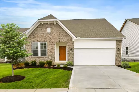 209 Cambium Ct, Wentzville, MO 63385