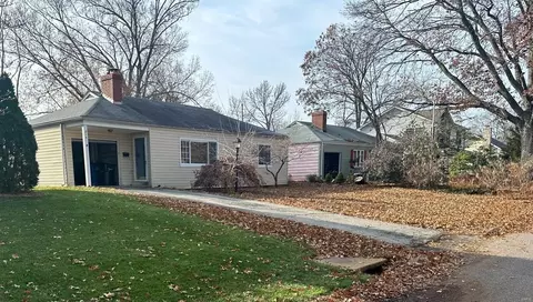 814 Alexandra Ave, Saint Louis, MO 63122