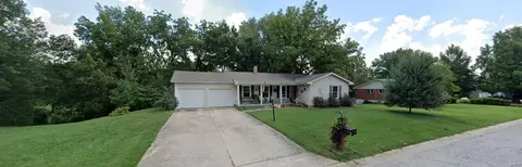 212 Rio Vista Dr, Saint Charles, MO 63303