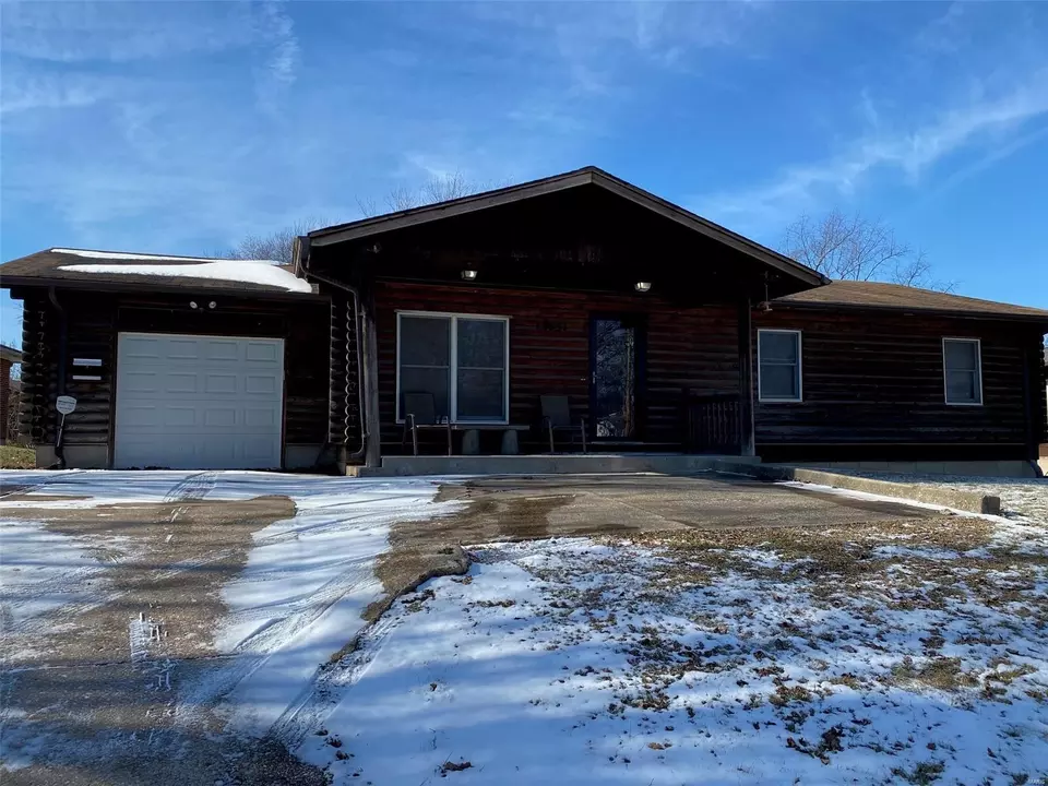 13651 New Halls Ferry Rd, Florissant, MO 63033 16 Photos Movoto