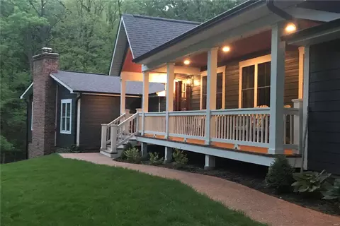 1325 Christmas Valley Rd, Wildwood, MO 63005