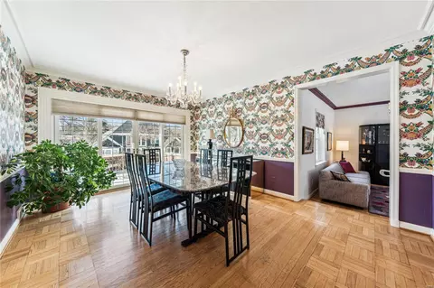 Dining - 7 Highgate Rd, Saint Louis, MO 63132 photo 1 of 1