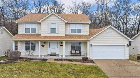 4022 Treeshadow Dr, Saint Peters, MO 63376