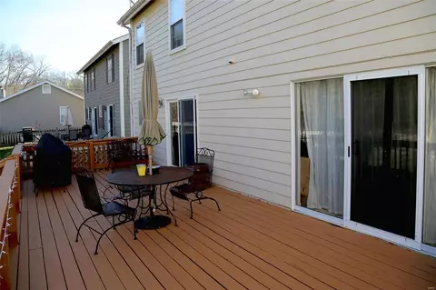 Exterior - 1436 Pepperdine Ct, Ballwin, MO 63021 photo 4 of 7
