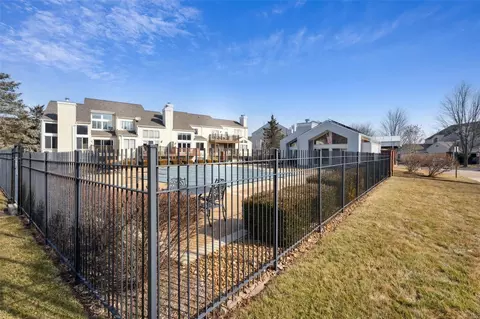 View/Area - 645 Highview Circle Dr, Ballwin, MO 63021 photo 2 of 2
