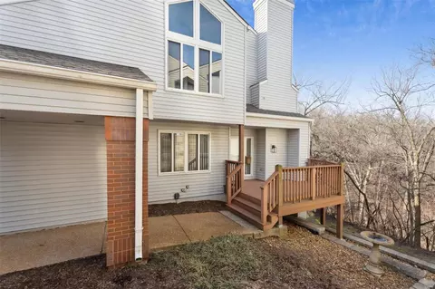 Exterior - 645 Highview Circle Dr, Ballwin, MO 63021 photo 2 of 8