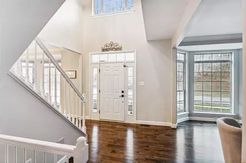 Entry Way - 389 Gateford Dr, Ballwin, MO 63021 photo 1 of 2