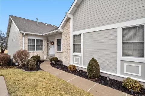 4 Shaelah Dr #7, Weldon Spring, MO 63304 photo 5